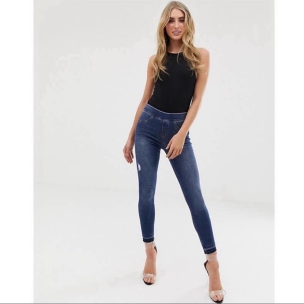 Spanx Distressed Ankle Skinny Jeans size Medium
